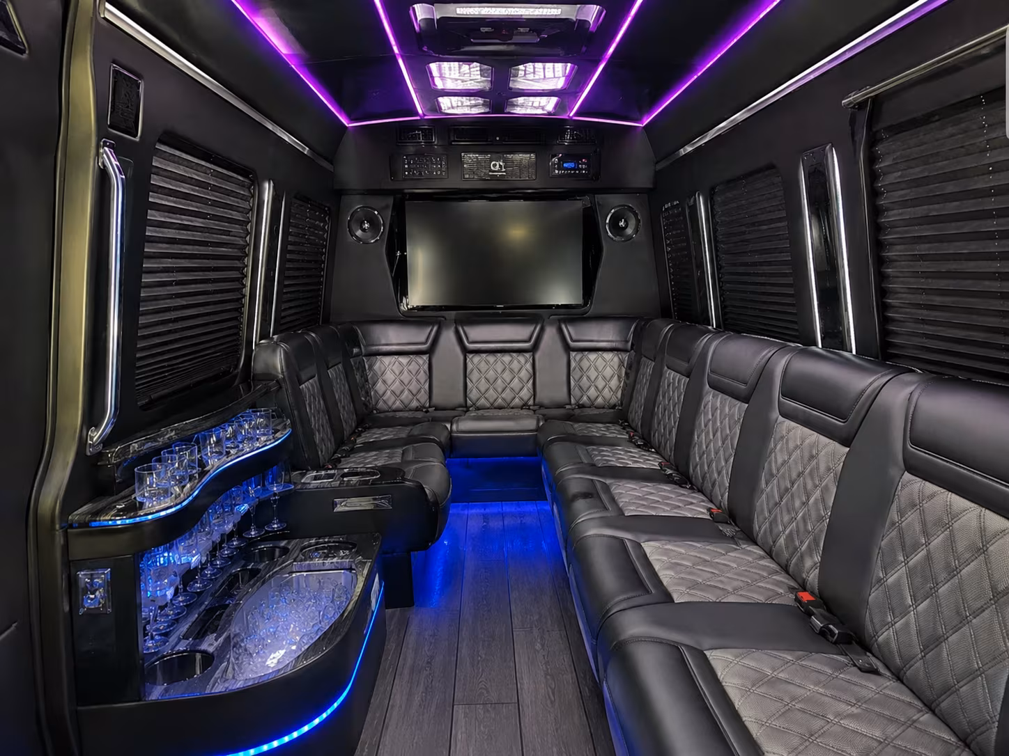 corporate offsites team events and north shore conference shuttles