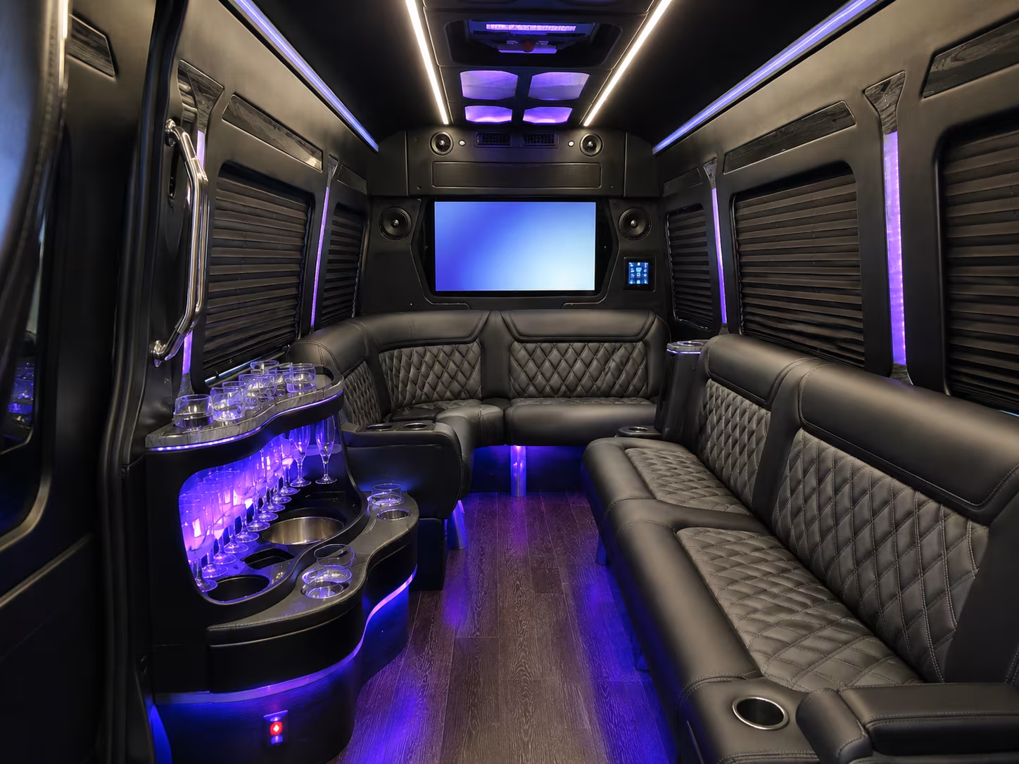 lynncharterbusservices com can help you plan ski weekends to new hampshire and vermont
